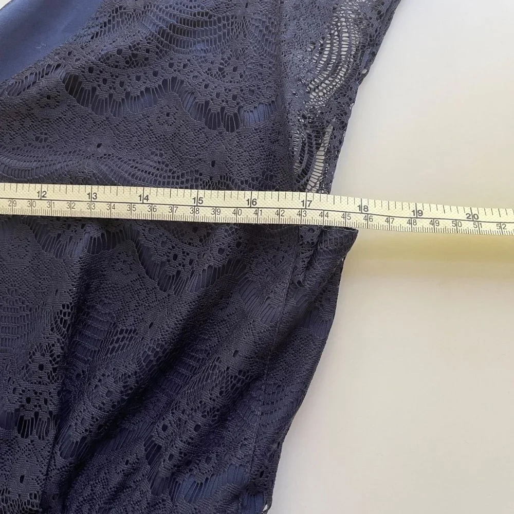 Fossil Penny Lace Dress M Bohemian Cap Sleeve V-Neck Elastic Waist Scallop Navy - Picture 9 of 11